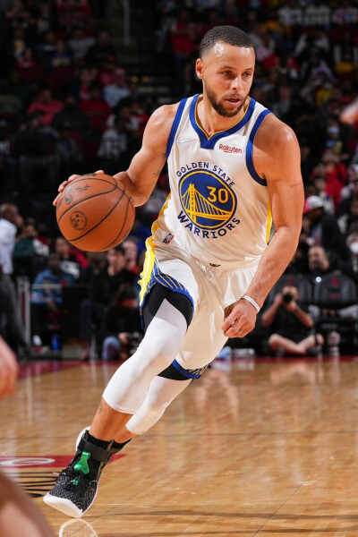 利雅得新月 利雅得新月