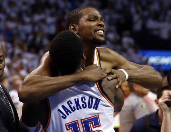 者困在被动 者困在被动